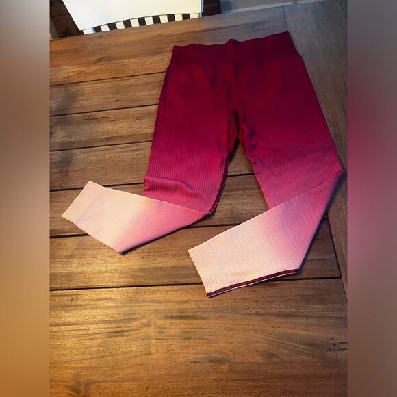 THE UPSIDE ribbed & High-Waisted Leggings; Size Large.  Brand New, never worn - Picture 10 of 15